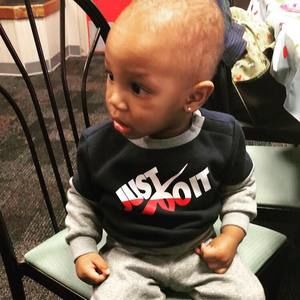 Meet your Posher, Robin